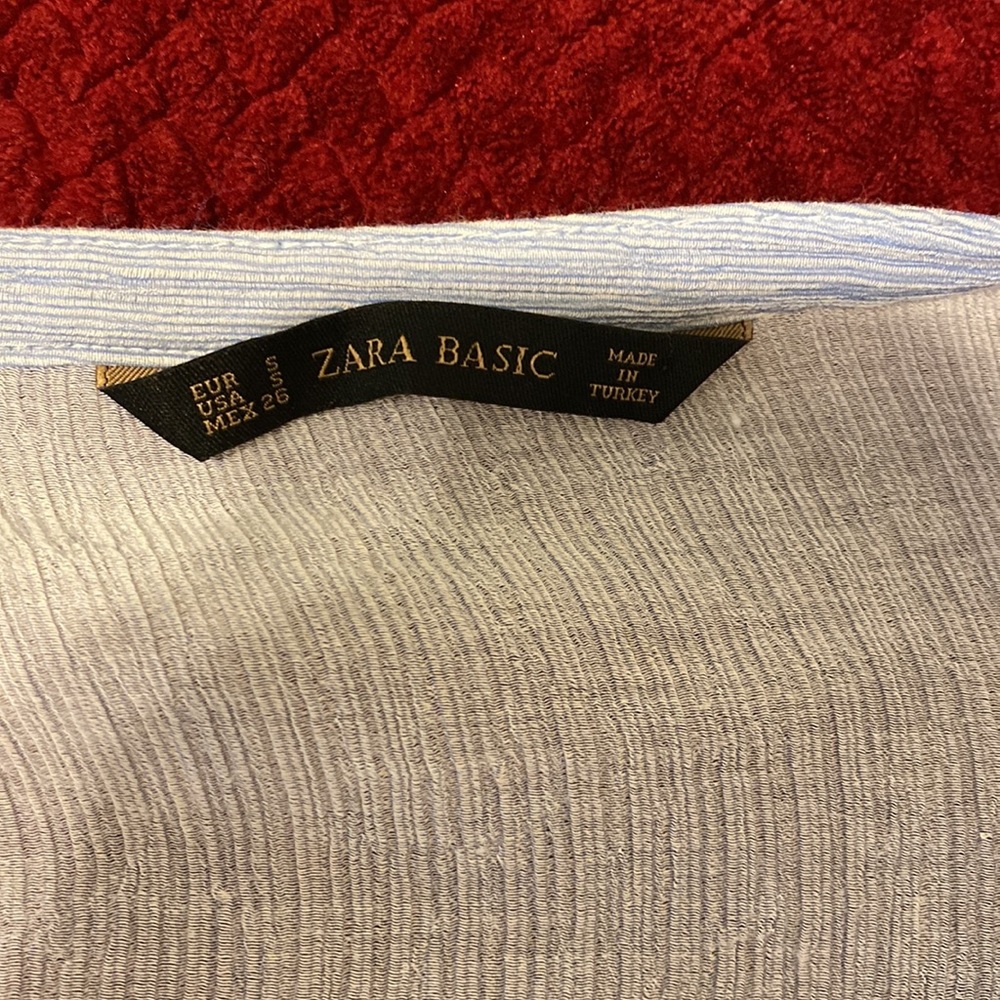 Light blue zara basic button down - Picture 2 of 2
